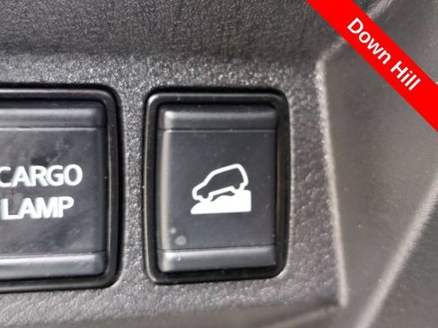 Used 2024 Nissan Frontier SV w/ Technology Package AWD/4WD image 22