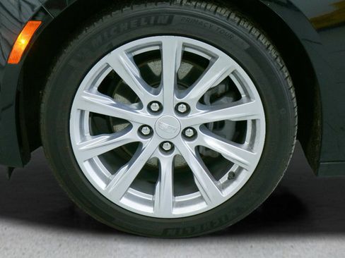 Used 2024 Cadillac CT5 Luxury w/ Cold Weather Package AWD/4WD image 9
