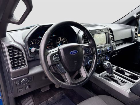 Used 2018 Ford F150 XLT w/ Equipment Group 302A Luxury AWD/4WD image 8