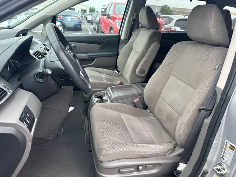 Used 2015 Honda Odyssey EX image 15