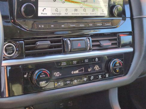 Certified 2022 Nissan Pathfinder SL w/ SL Premium Package image 26