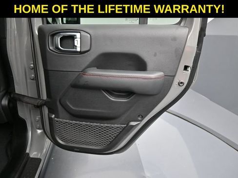 Used 2023 Jeep Gladiator Rubicon w/ Cold Weather Group AWD/4WD image 41