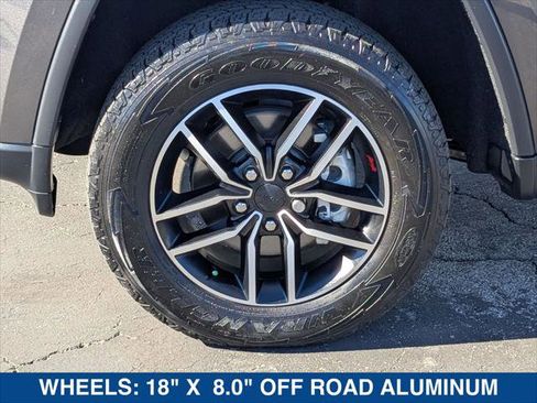Used 2019 Jeep Grand Cherokee Trailhawk image 9