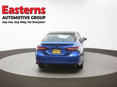 Used 2018 Toyota Camry XSE FWD image 39