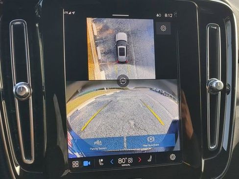 Used 2024 Volvo XC40 Recharge Plus w/ Protection Package Premier image 19