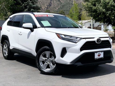Used 2023 Toyota RAV4 XLE FWD image 35
