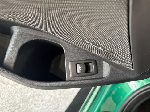 Used 2023 BMW M3 Competition image 21