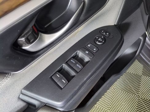 Used 2020 Honda CR-V EX image 14