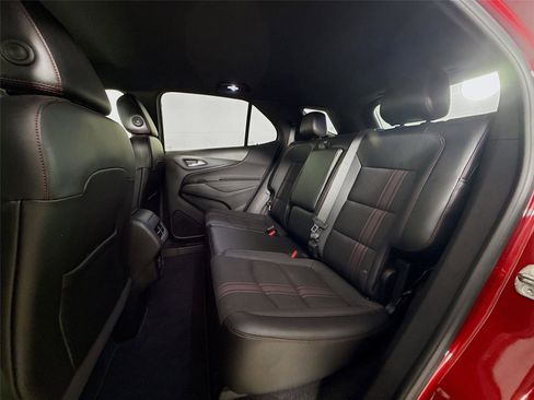 Used 2023 Chevrolet Equinox RS image 23