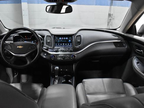 Used 2019 Chevrolet Impala LT image 7
