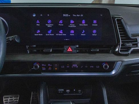 Used 2023 Kia Sportage X-Pro Prestige AWD/4WD image 4