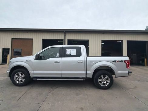 Used 2015 Ford F150 XLT w/ Equipment Group 301A Mid AWD/4WD image 6