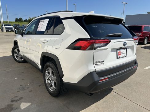 Certified 2024 Toyota RAV4 XLE w/ Convenience Package AWD/4WD image 4