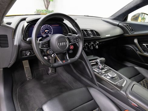 Used 2018 Audi R8 V10 plus AWD/4WD image 5