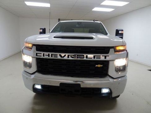 Used 2021 Chevrolet Silverado 2500 LT w/ Convenience Package AWD/4WD image 10