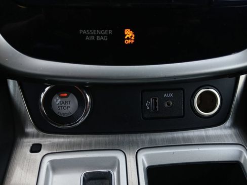 Used 2018 Nissan Murano SL w/ Midnight Edition Package FWD image 6