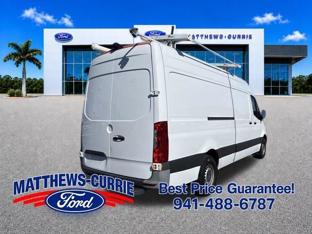 Used 2022 Mercedes-Benz Sprinter 2500 image 4