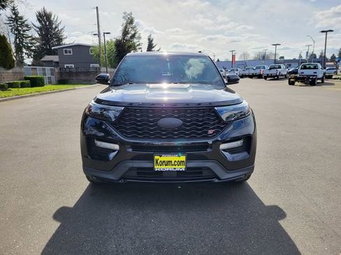 Used 2020 Ford Explorer ST w/ ST Street Pack image 10