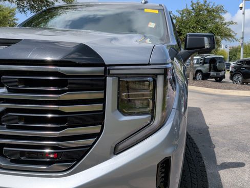 Used 2026 GMC Sierra 1500 AT4 w/ AT4 Premium Package AWD/4WD image 3