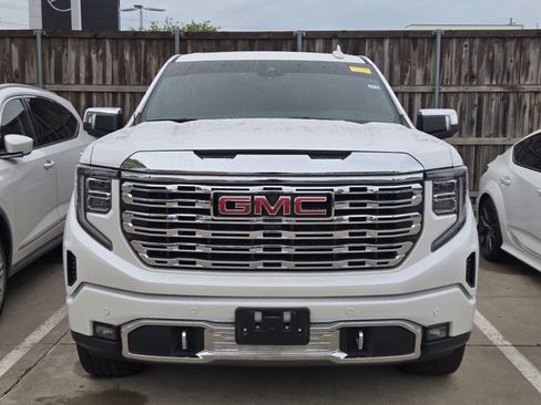 Used 2024 GMC Sierra 1500 Denali w/ Denali Reserve Package image 2
