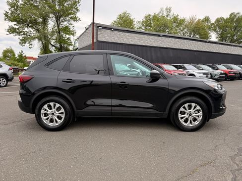 Used 2025 Ford Escape Active AWD/4WD image 12