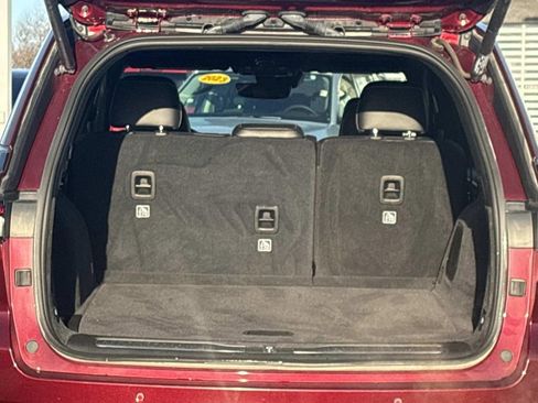 Used 2023 Jeep Grand Cherokee Overland image 17