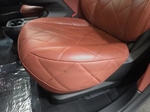 Certified 2024 BMW iX M60 AWD/4WD image 26