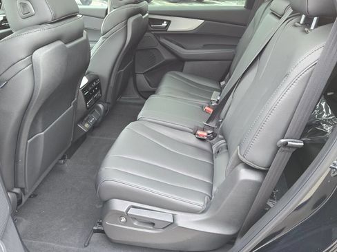 New 2026 Acura MDX SH-AWD image 22