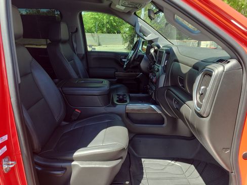 Used 2019 Chevrolet Silverado 1500 LT Trail Boss AWD/4WD image 29