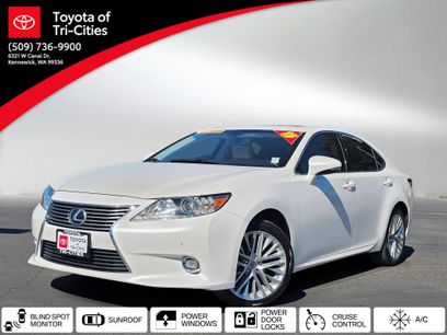 Used 2015 Lexus ES 350 w/ Luxury Package