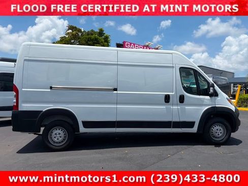 Used 2024 RAM ProMaster 2500 w/ Power Group FWD image 12