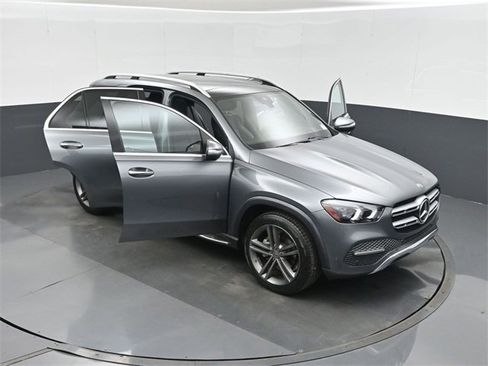 Used 2020 Mercedes-Benz GLE 350 w/ Premium Package image 46