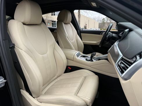 Used 2021 BMW X6 xDrive40i AWD/4WD image 36