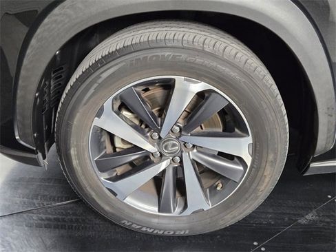 Used 2018 Lexus NX 300 FWD image 12