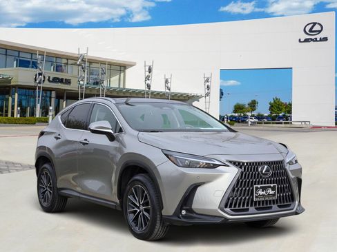 Used 2024 Lexus NX 300h AWD w/ Luxury Package image 2