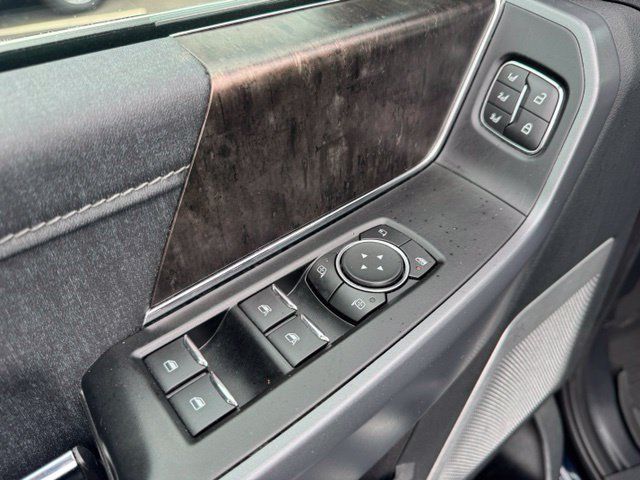 Used 2021 Ford F150 Lariat w/ Equipment Group 502A High AWD/4WD image 18