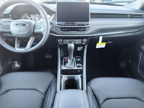 New 2025 Jeep Compass Limited w/ Sun & Sound Group image 14
