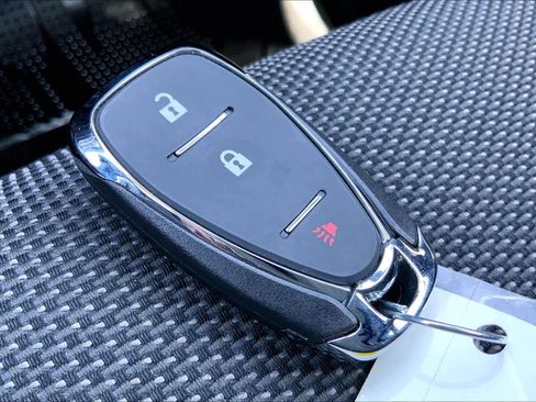Used 2023 Chevrolet Traverse LT FWD image 15