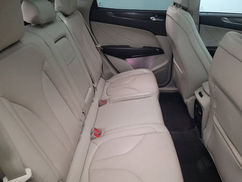 Used 2019 Lincoln MKC Reserve image 19