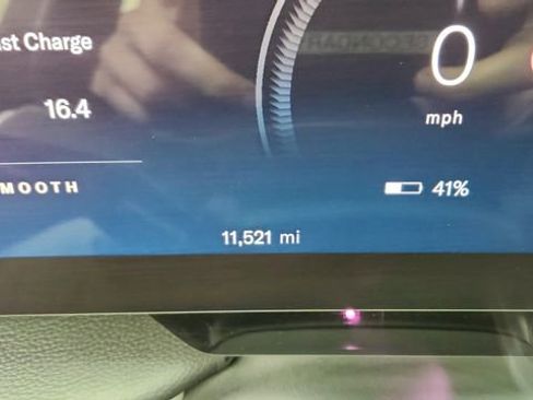 Used 2024 Lucid Air Touring image 38