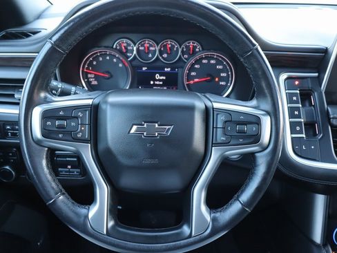 Used 2021 Chevrolet Tahoe Z71 w/ Z71 Signature Package image 6