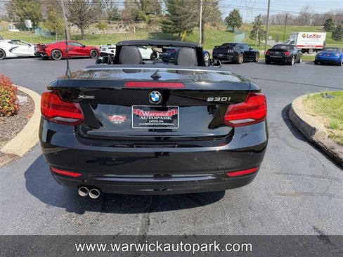 Used 2018 BMW 230i xDrive Convertible image 11