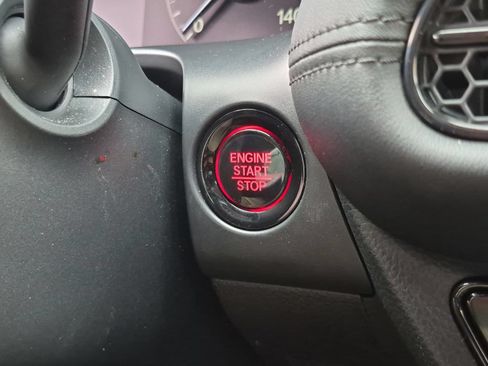 Used 2024 Honda HR-V LX image 17