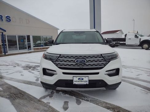 Used 2020 Ford Explorer Limited w/ Class III Trailer Tow Package image 17