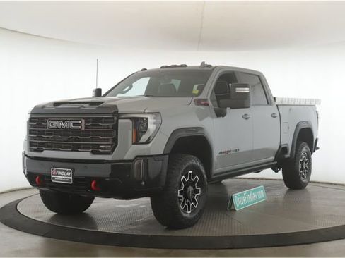 Used 2024 GMC Sierra 2500 AT4X w/ Snow Plow Prep/Camper Package image 10