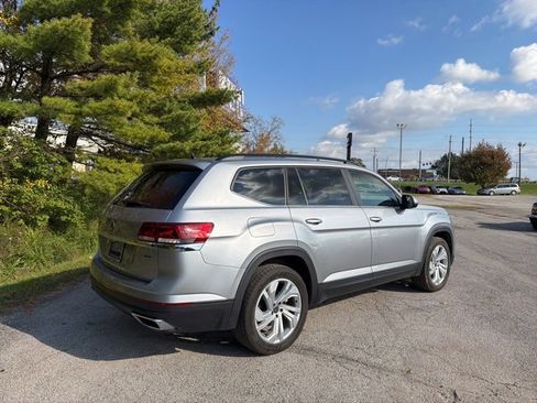 Used 2021 Volkswagen Atlas SE image 33