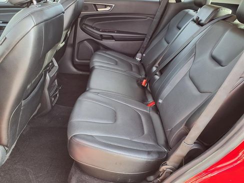 Used 2017 Ford Edge Titanium w/ Equipment Group 302A image 9