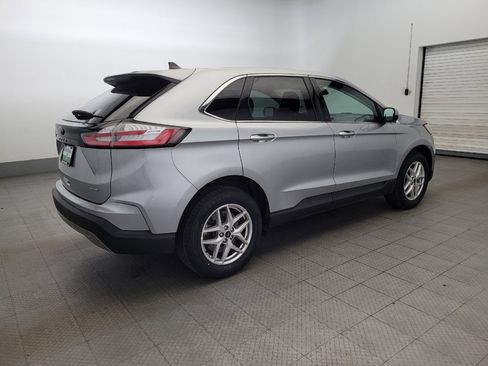 Used 2023 Ford Edge SEL image 10