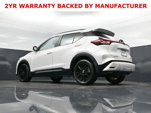 Used 2024 Nissan Kicks SR w/ SR Premium Package image 40