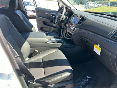 Used 2025 Honda Ridgeline RTL image 28